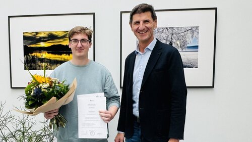 Ausbildungsabschluss_TobiasSeif_BgmFrey_Credit_MartinaPritschet